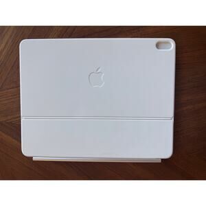 Apple Magic Keyboard for iPad Air 13-inch (M3) A3340 White MDFW4LL/A